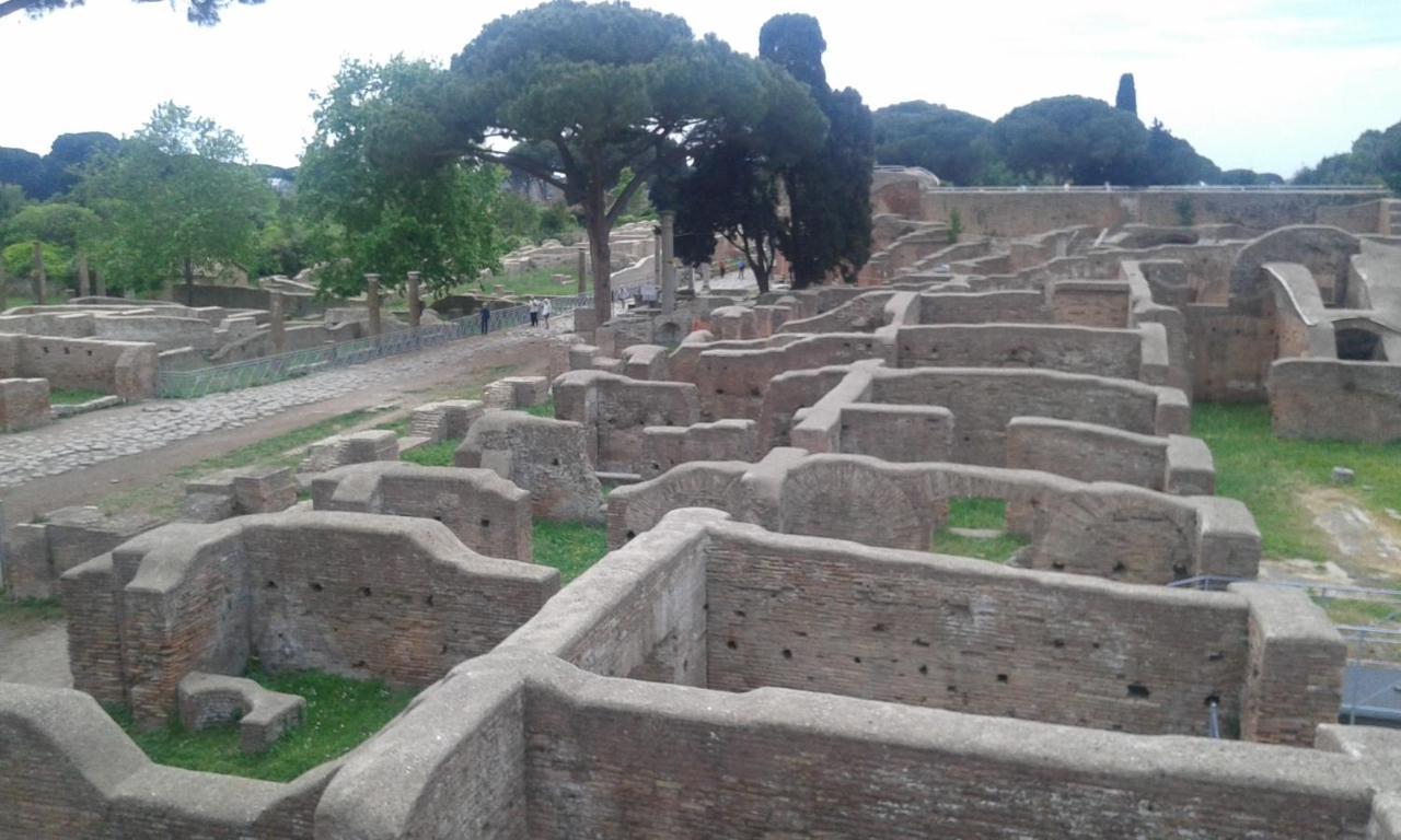 Апартаменти Trilocale Lido Di Roma Лідо-ді-Остія Екстер'єр фото